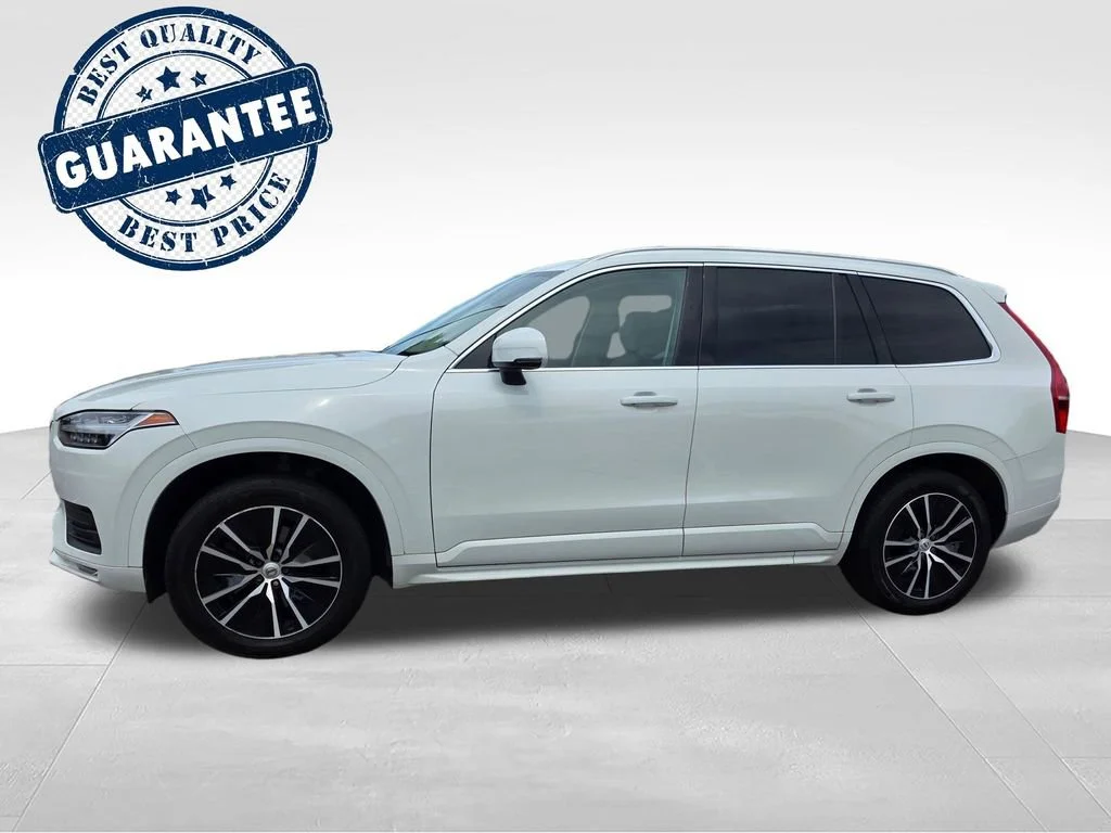 Used 2020 White Volvo T5 Momentum 7 Passenger image 3