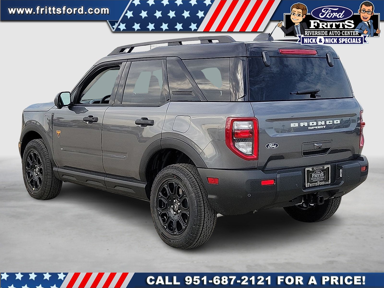New 2026 Carbonized Gray Metallic Ford Badlands® image 2