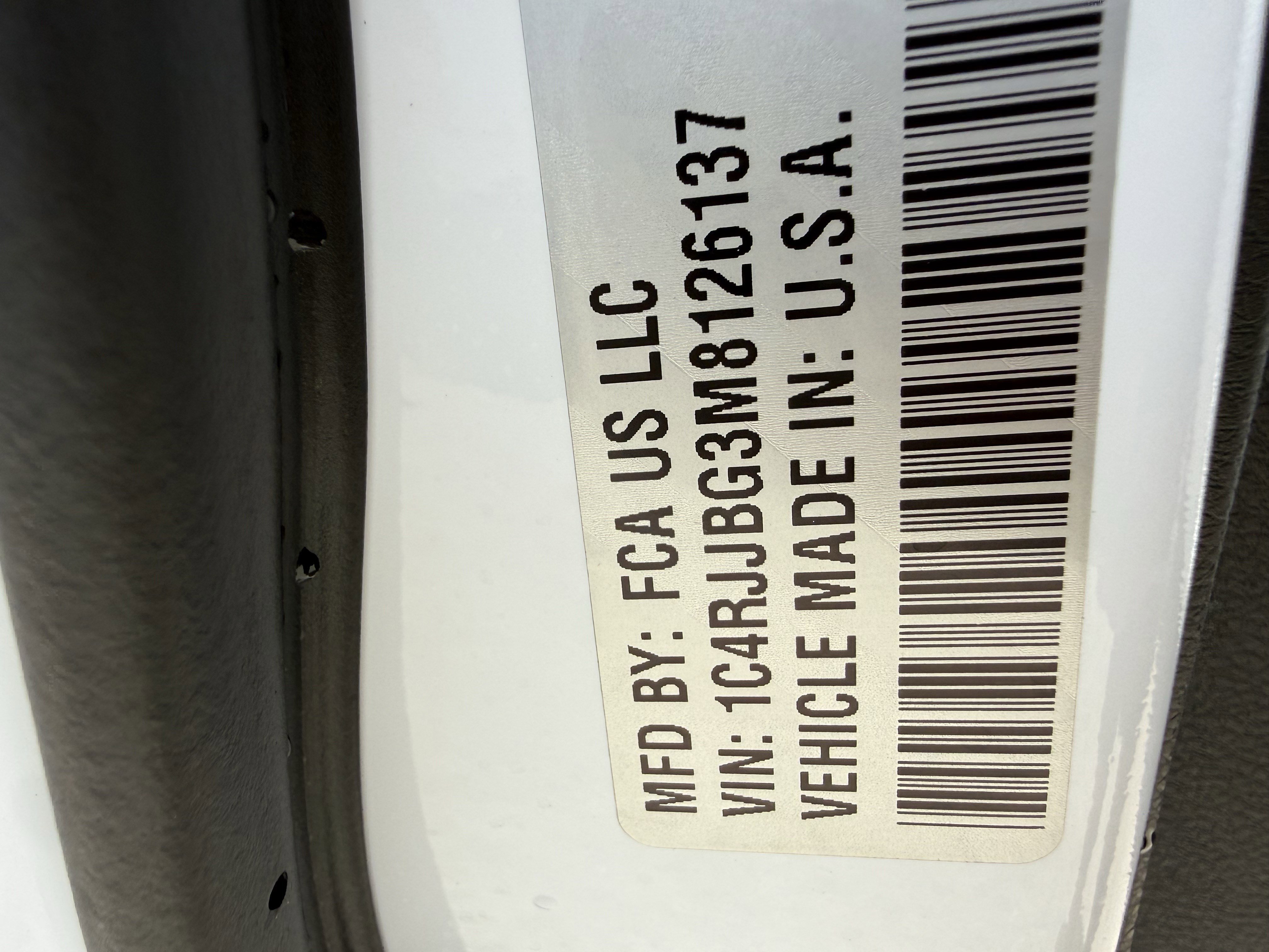 Used 2021 Bright White Clearcoat Jeep Limited image 34