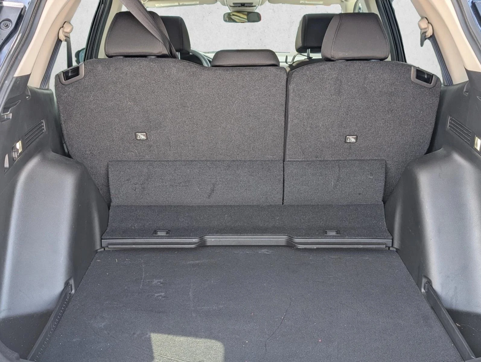 Used 2026 Meteorite Gray Metallic Honda EX image 26