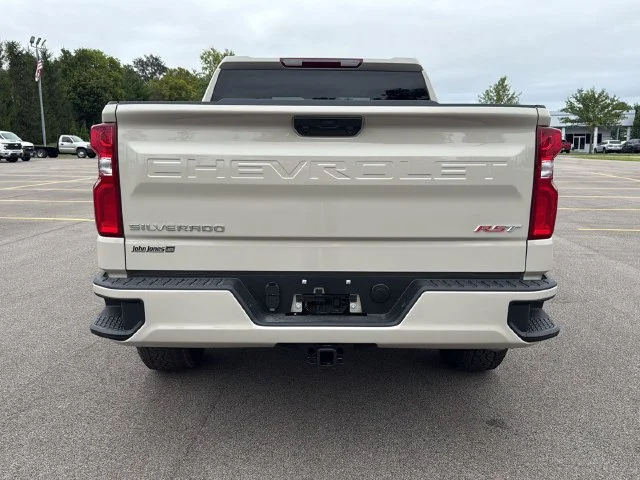 New 2026 White Sands Chevrolet RST image 20