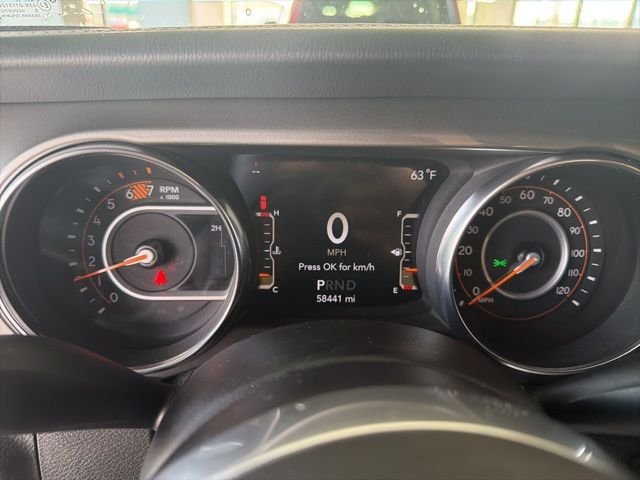 Used 2019 Black Jeep Unlimited Sahara image 14