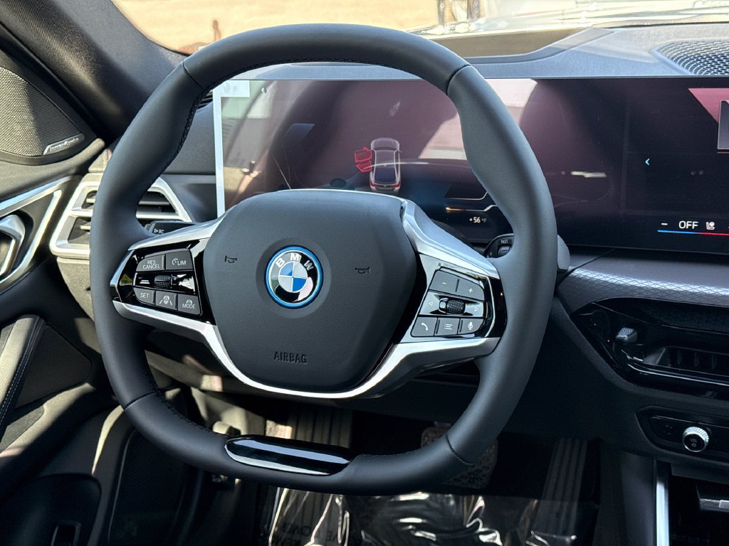 New 2026 Skyscraper Grey Metallic BMW eDrive40 image 21