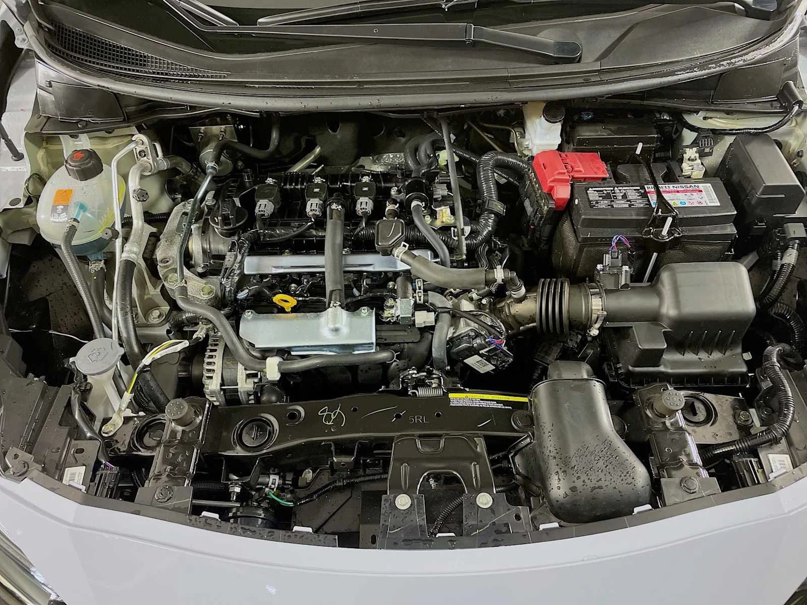 Certified Used 2025 Gray Sky Pearl Nissan SR image 26