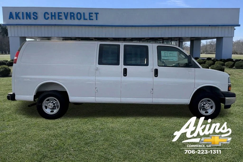 2025 Chevrolet Express Cargo Work Van - Photo 19