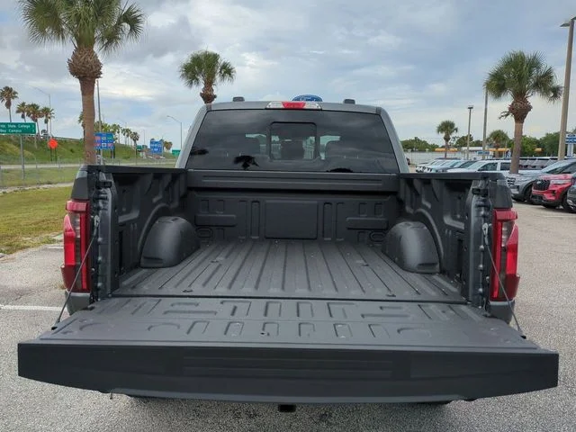 New 2026 Carbonized Gray Metallic Ford XLT image 13