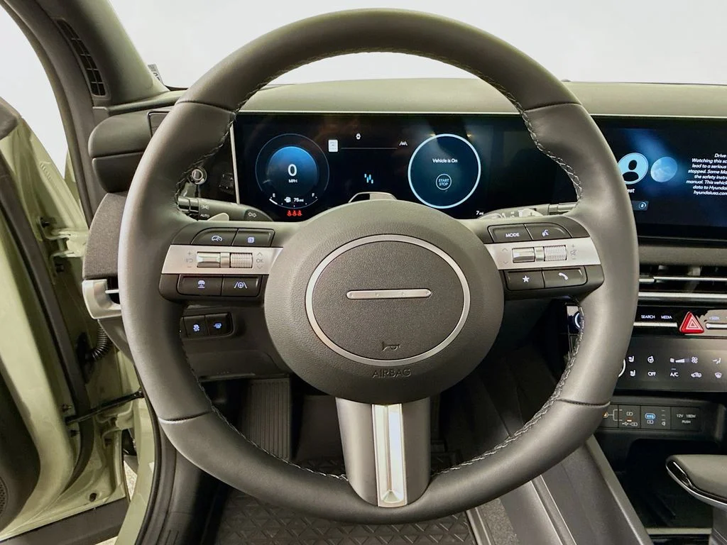 2025 Hyundai Santa Cruz Limited - Photo 11