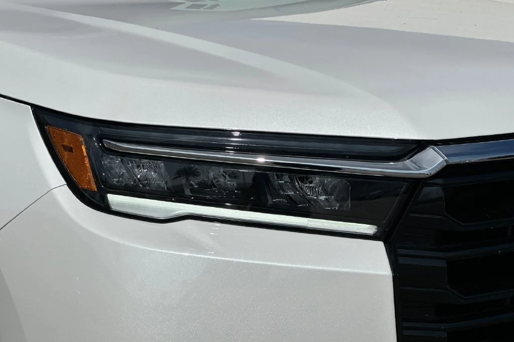 New 2026 Platinum White Pearl Honda Elite image 23