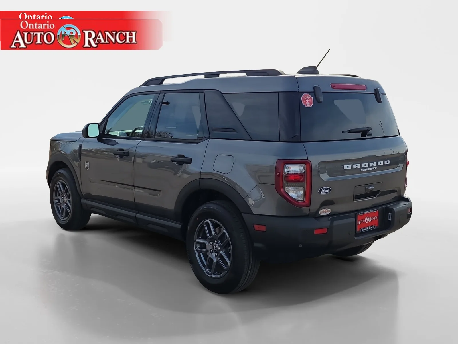 New 2026 CARBONIZED GRAY METALLIC Ford Big Bend image 3
