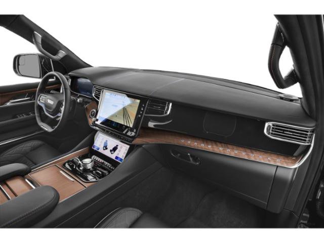 Used 2024 Diamond Black Crystal Pearlcoat Jeep Series III Obsidian image 17