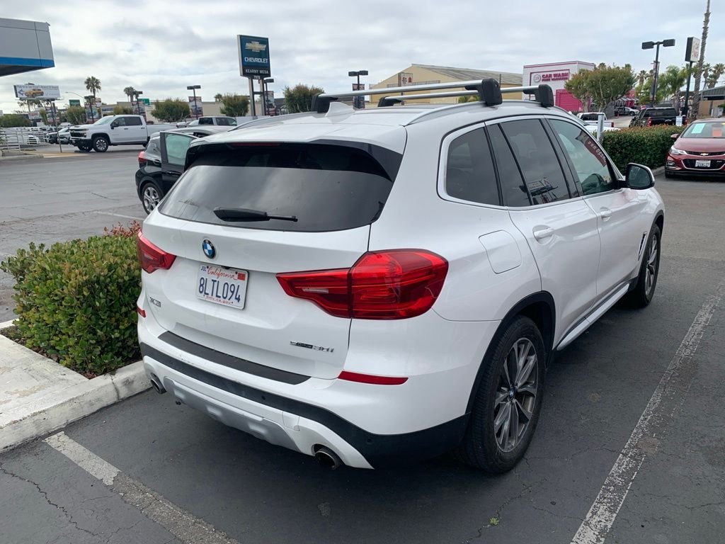 Used 2019 White BMW sDrive30i image 5