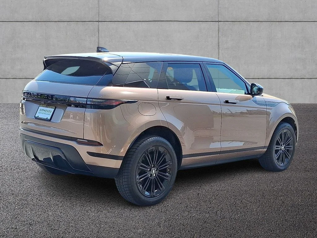 Certified Used 2026  Land Rover S image 4