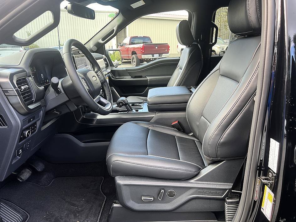 New 2026 Agate Black Metallic Ford Lariat® image 11