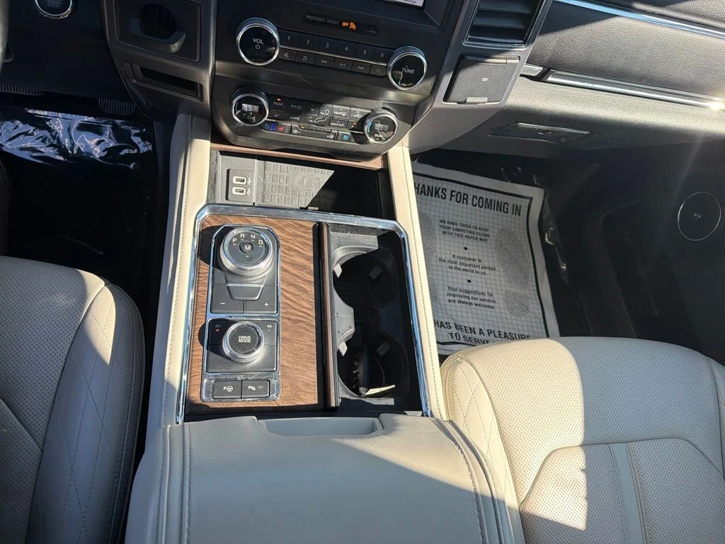Used 2019 White Ford Platinum image 20