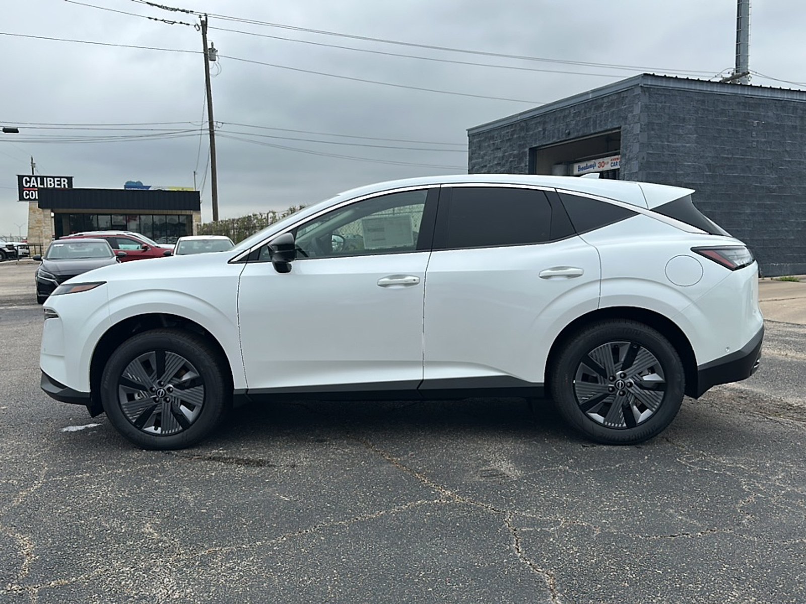 2025 Nissan Murano SL photo 4