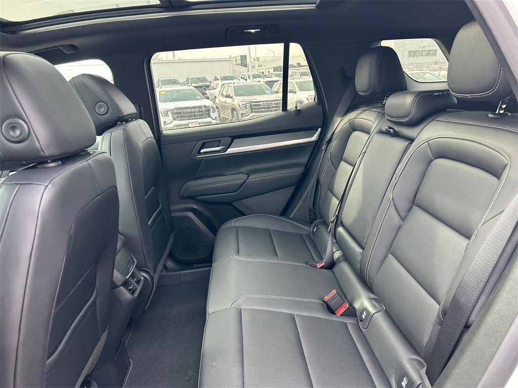 2026 GMC TERRAIN - Image 33