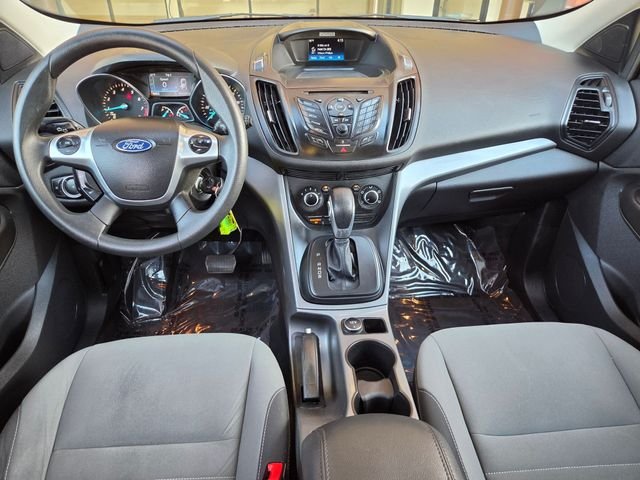Used 2016 Orange Ford SE image 22