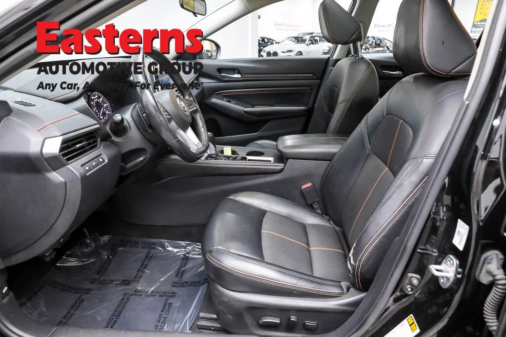 Used 2022 Black Nissan 2.5 SR image 14