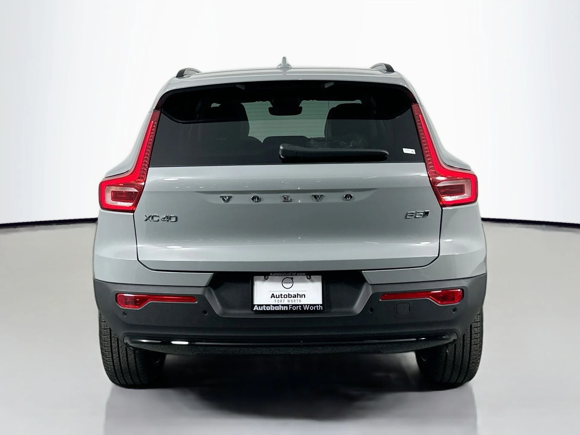 2026 Volvo XC40 Ultra - Photo 6