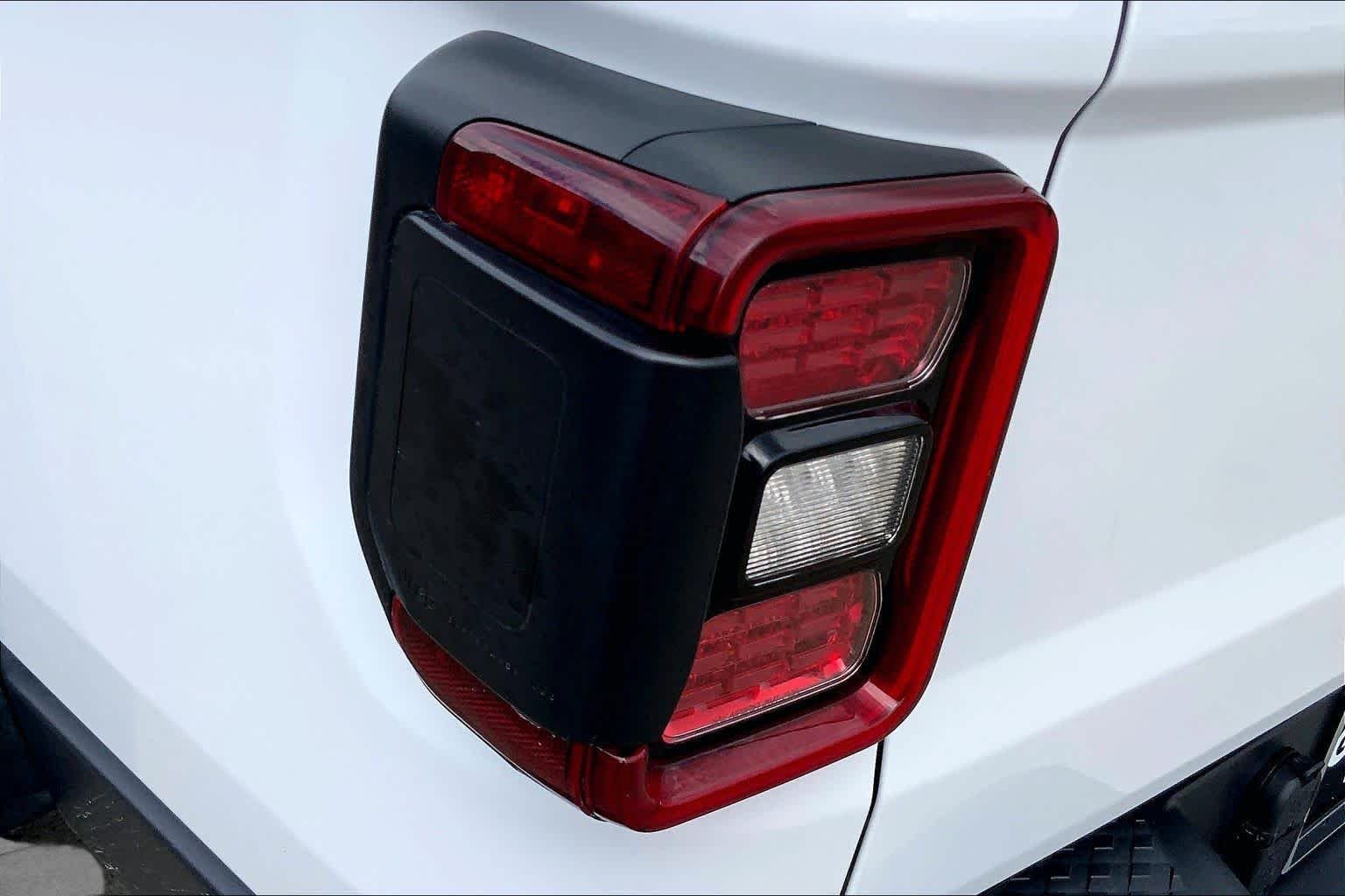 Used 2026 Bright White Clearcoat Jeep Mojave image 28