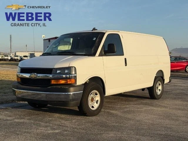 2025 Chevrolet Express 2500 Work Van HD's photo