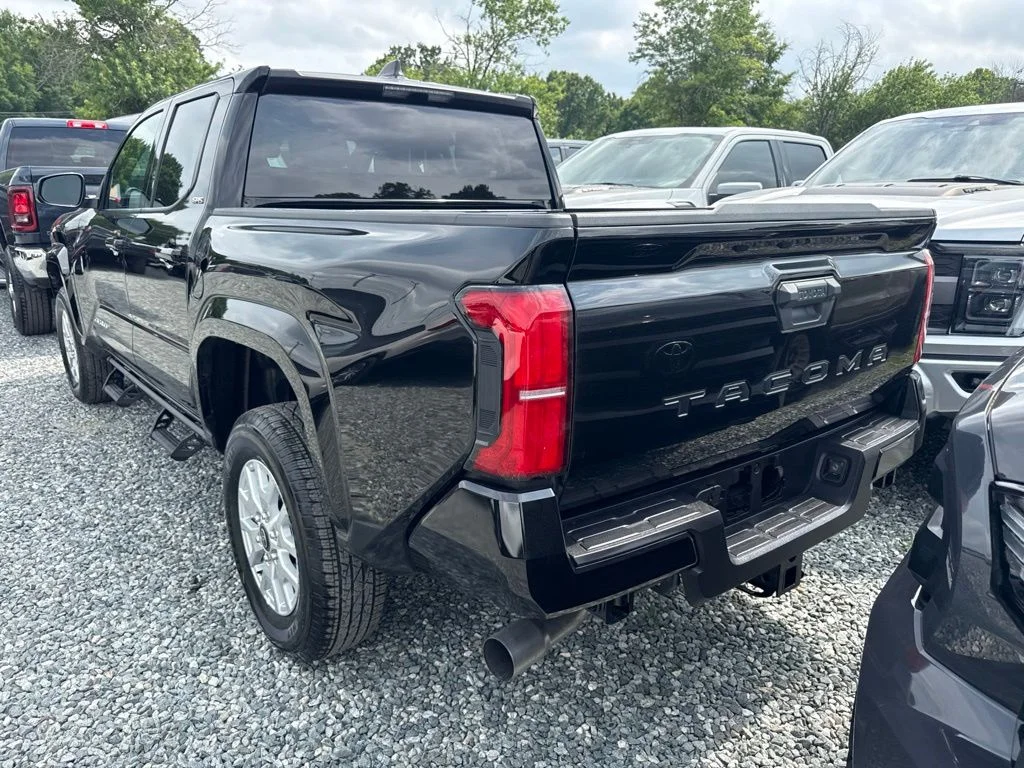 Used 2026 Black Toyota SR5 image 4