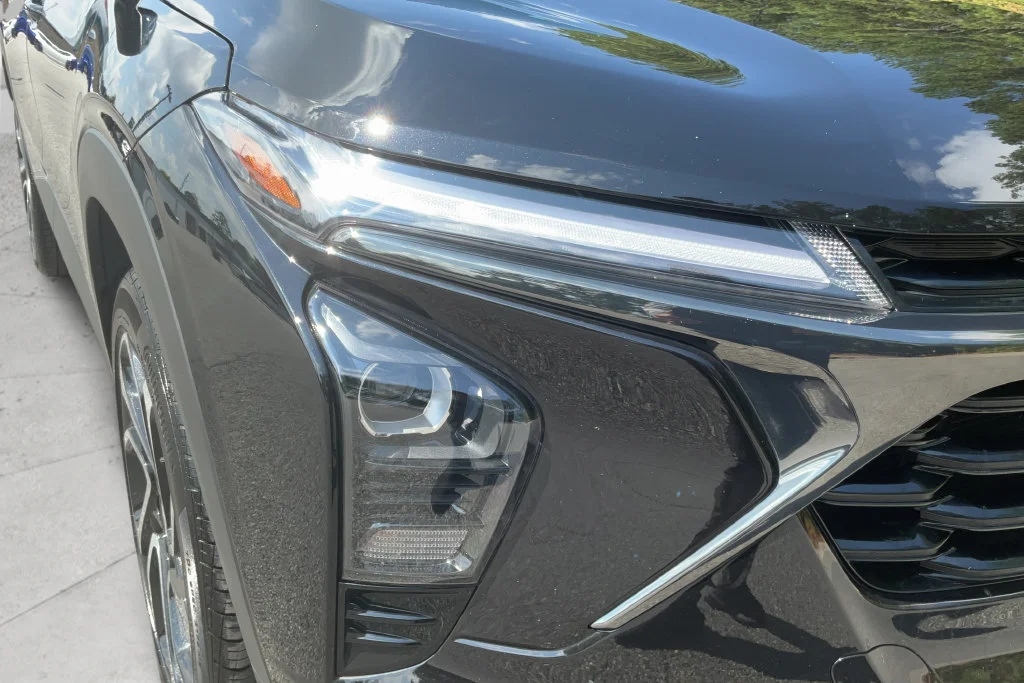 Used 2024 Mosaic Black Metallic Chevrolet 2RS image 26