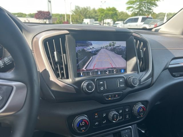 Used 2024 Red GMC AT4 image 29