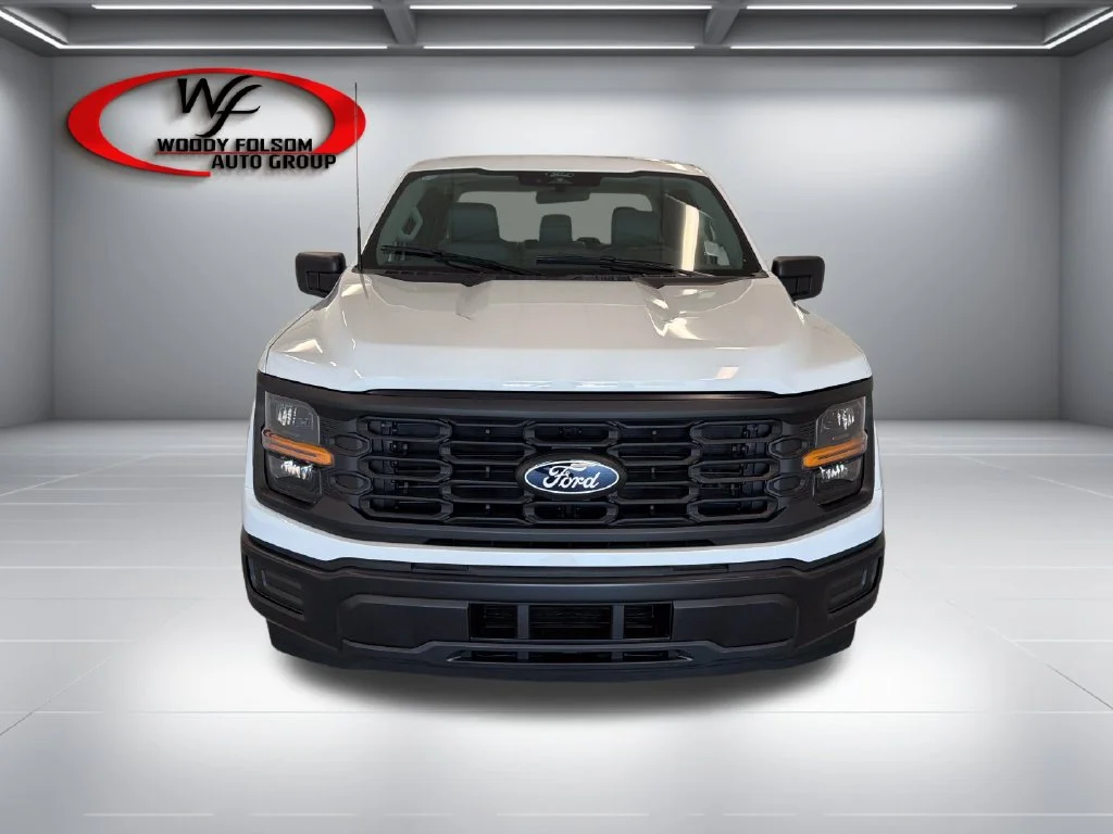 New 2026 Oxford White Ford XL image 2
