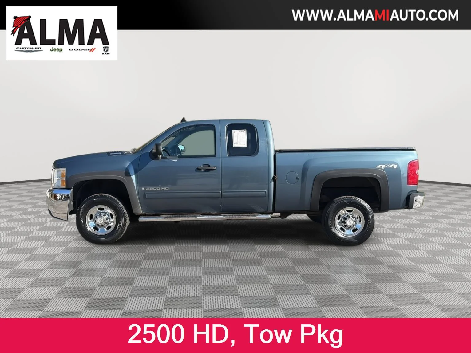 Used 2009 Blue Granite Metallic Chevrolet LT image 3