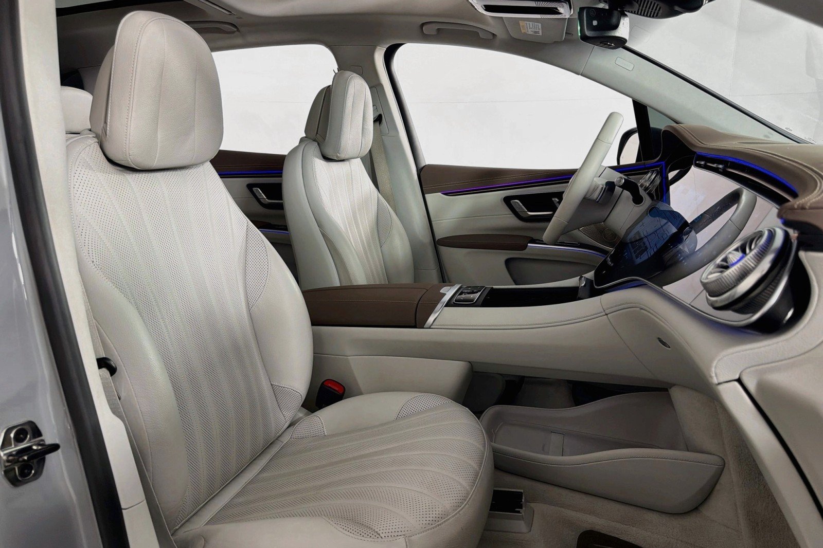Certified Used 2023 MANUFAKTUR Alpine Grey Mercedes-Benz 580 image 8