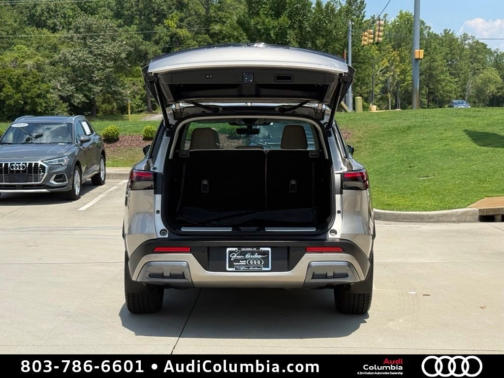 Used 2024 Silver INFINITI Sensory image 16