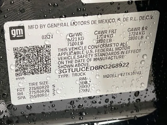 Used 2024 Black GMC Elevation image 12