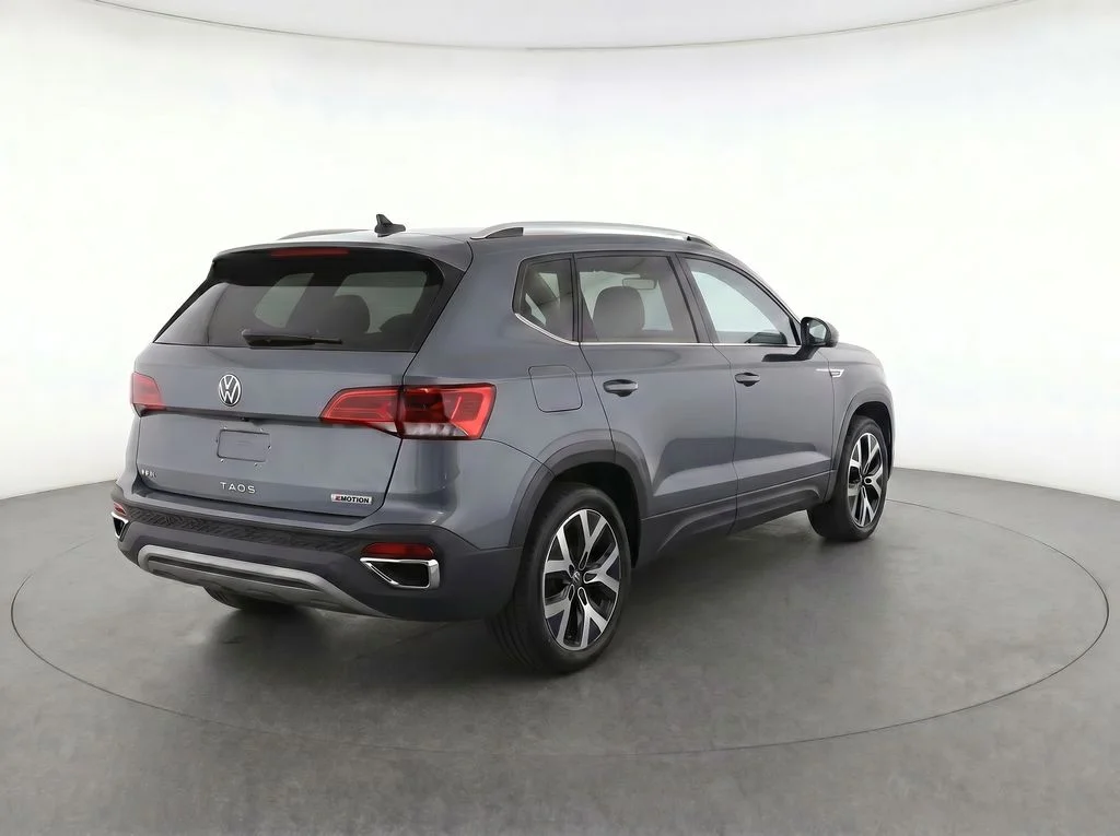 Used 2022 Gray Volkswagen 1.5T SEL image 7