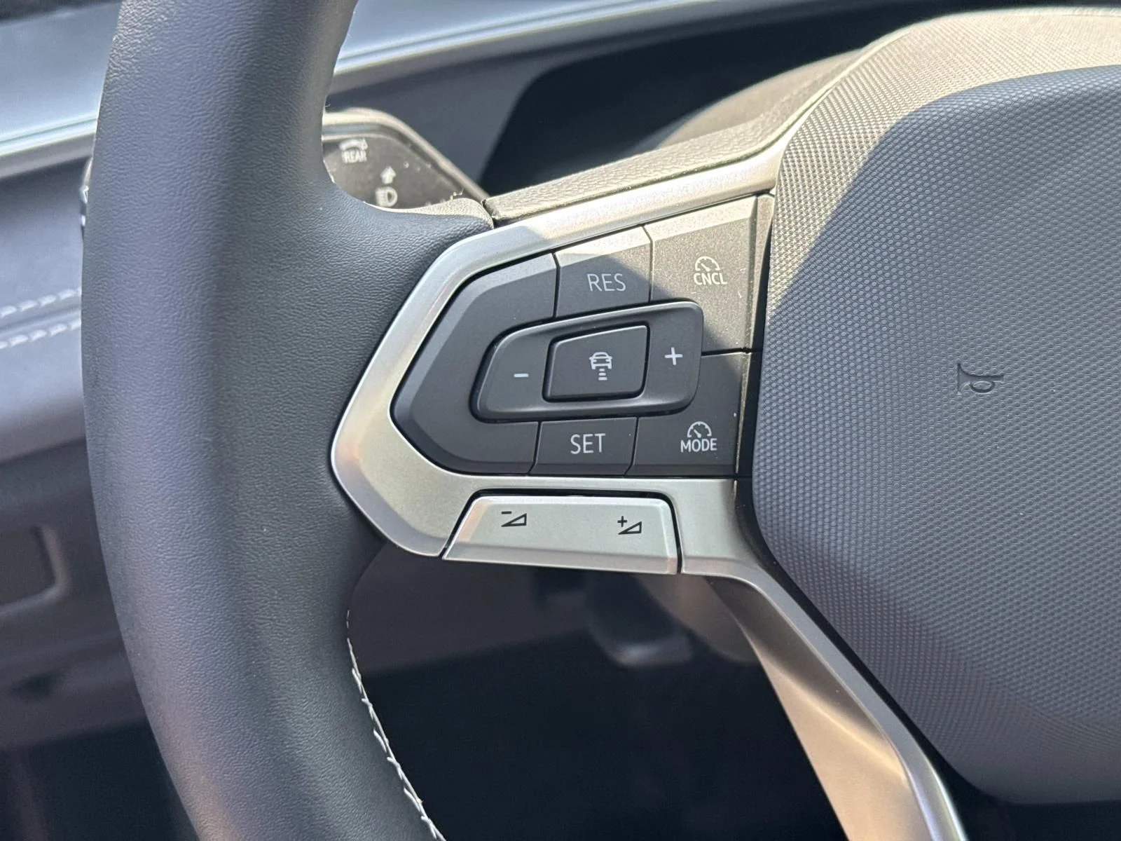 New 2026 Gray Volkswagen 2.0T SE image 15