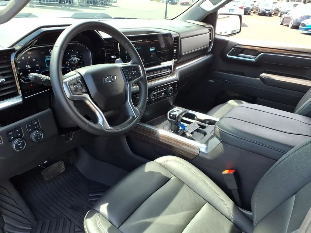 Used 2025 Black Chevrolet LT Trail Boss image 27