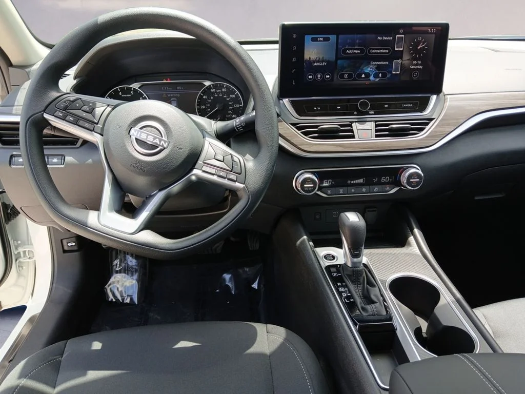New 2025 Pearl White TriCoat Nissan SV Special Edition image 12