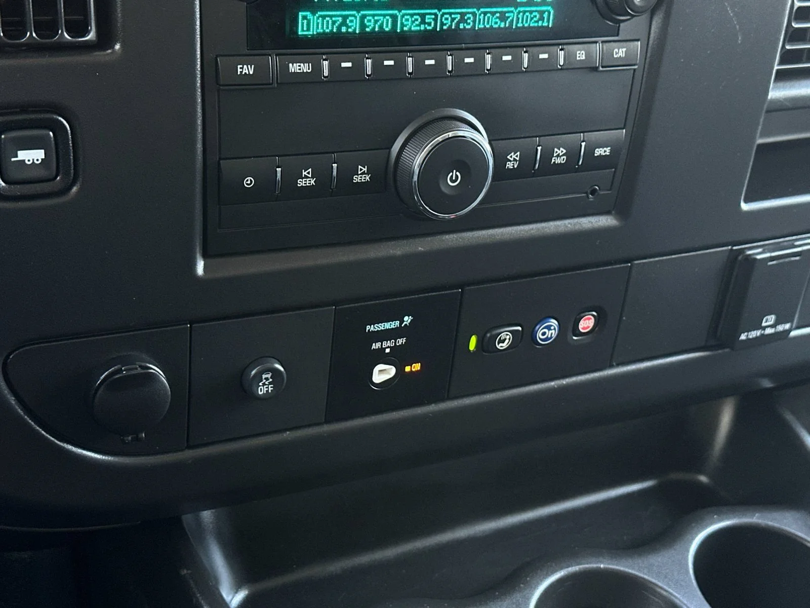 Used 2025 Summit White Chevrolet WT image 20