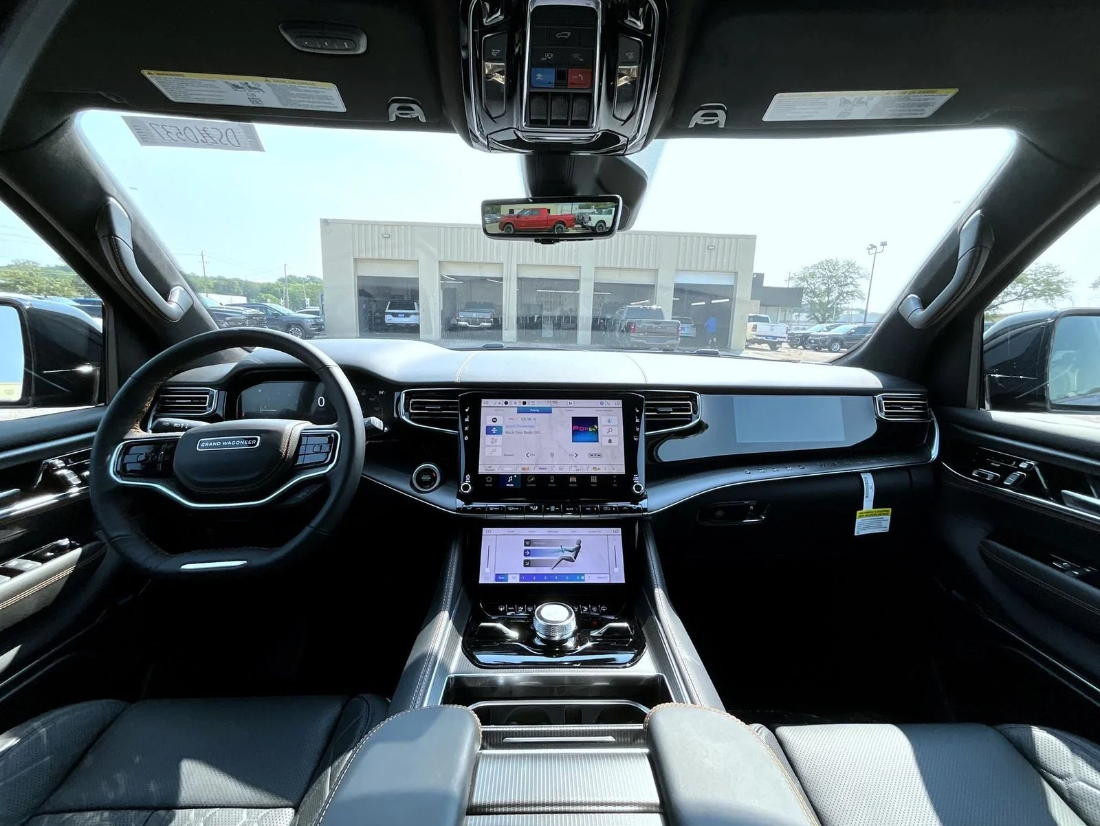 New 2026 Black Jeep Summit Reserve image 10