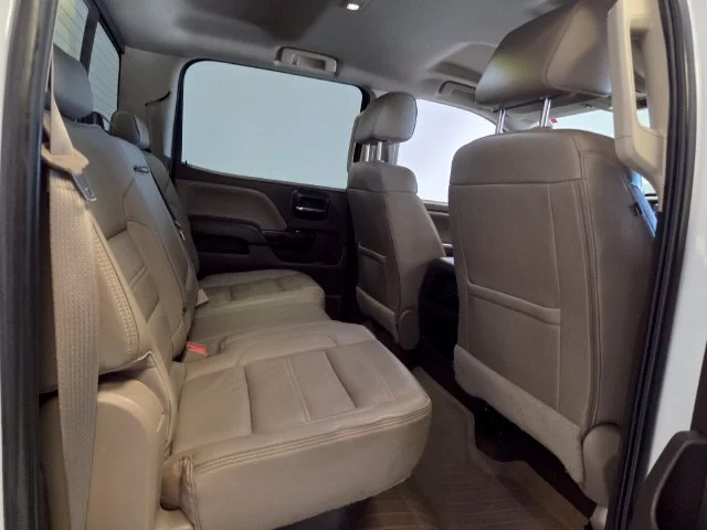 Used 2016 WHITE FROST TRICOAT GMC Denali image 16