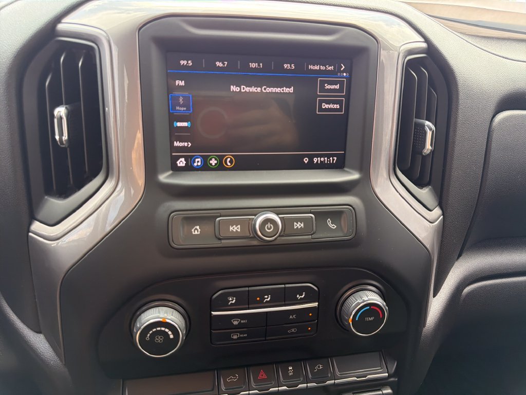 Used 2023 Silver Chevrolet Custom image 21