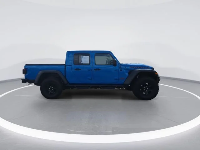 Used 2022 Blue Jeep Mojave image 4