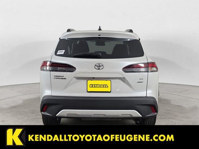 Certified Used 2026 PLATINUM WHITE PEARL MC. Toyota  image 4
