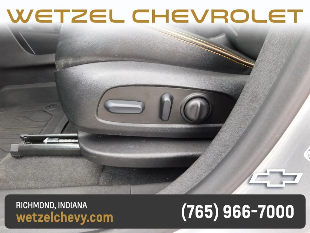 Used 2023 Silver GMC AT4 image 14