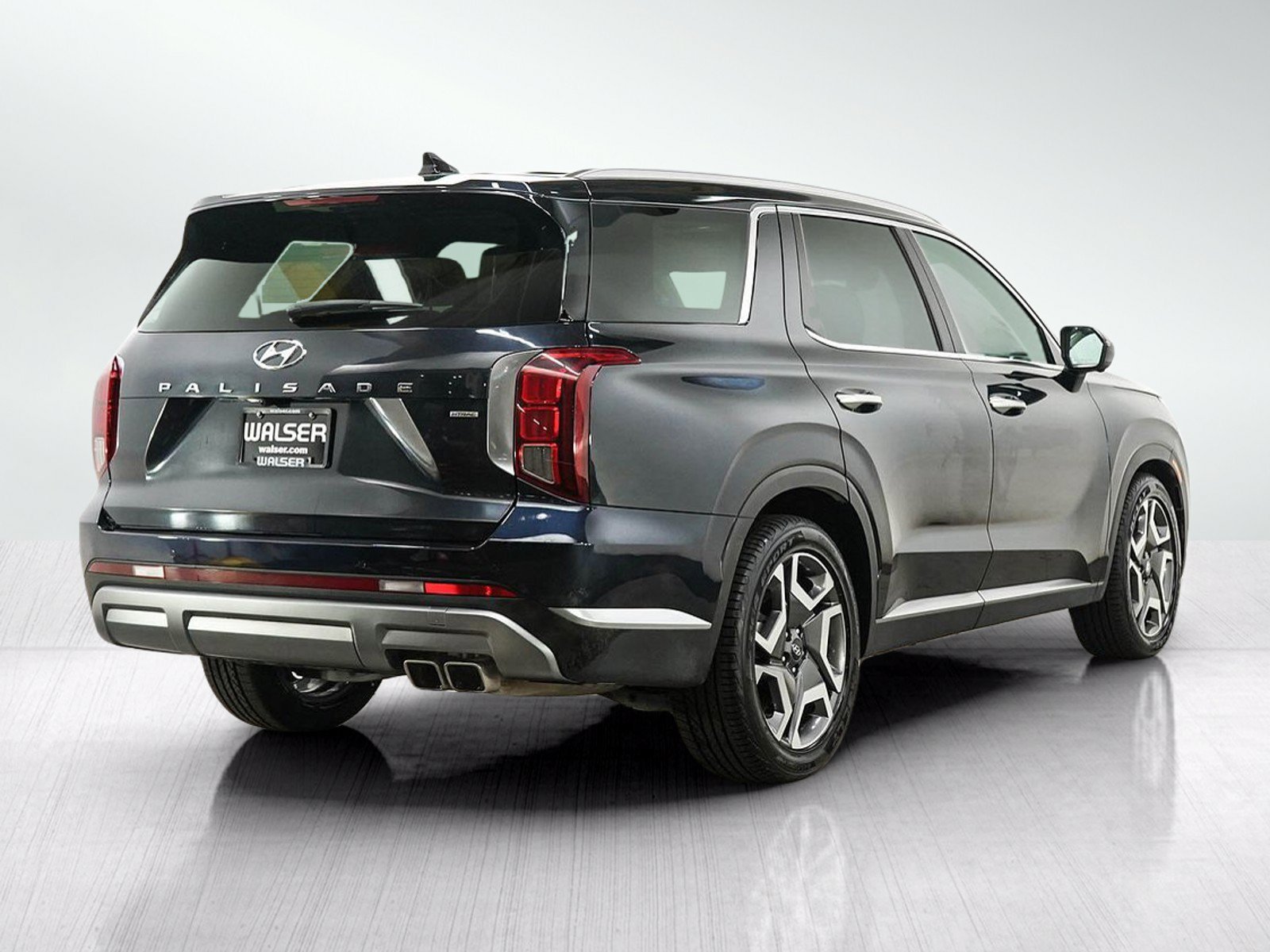 2024 Hyundai Palisade Limited - Photo 6