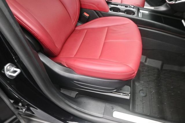 Used 2025 Black Lincoln Grand Touring image 33