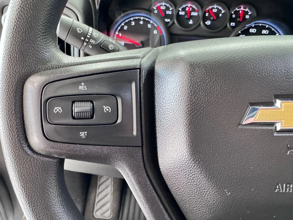 Certified Used 2021 SUMMIT WHITE Chevrolet Work Truck image 16