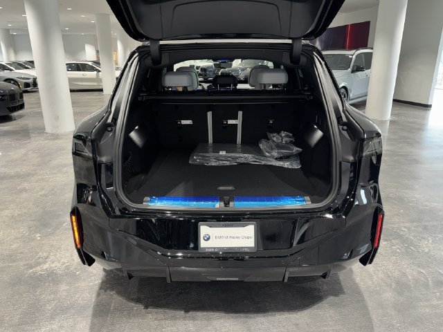 New 2027 Black Sapphire Metallic BMW  image 12