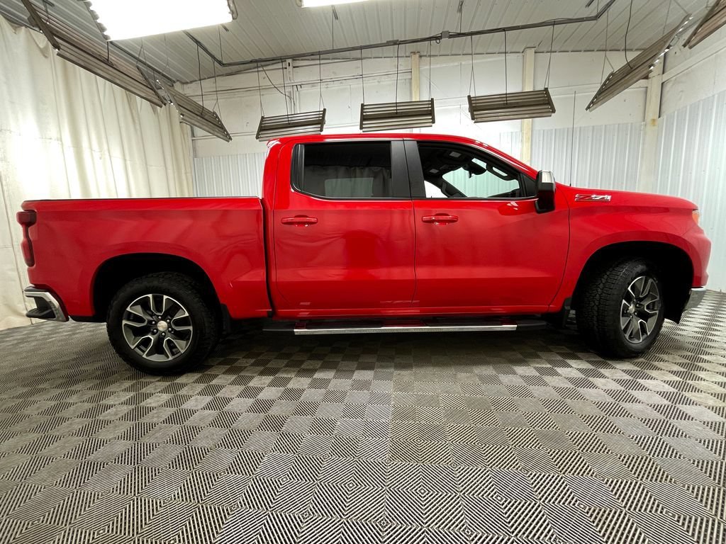 2024 Chevrolet Silverado 1500 LT - Photo 19