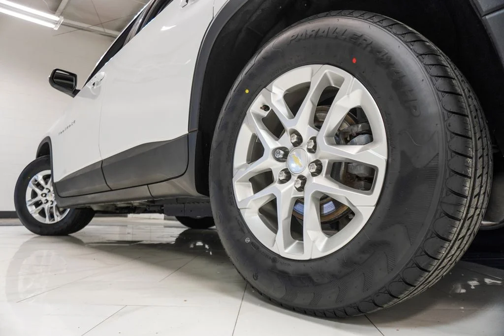 Used 2021 White Chevrolet LT image 34